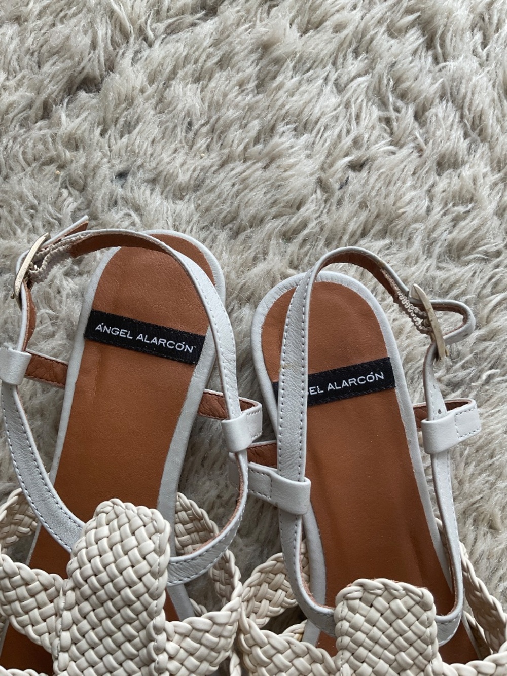 Beachy Sandal Flats - Picture 2 of 4